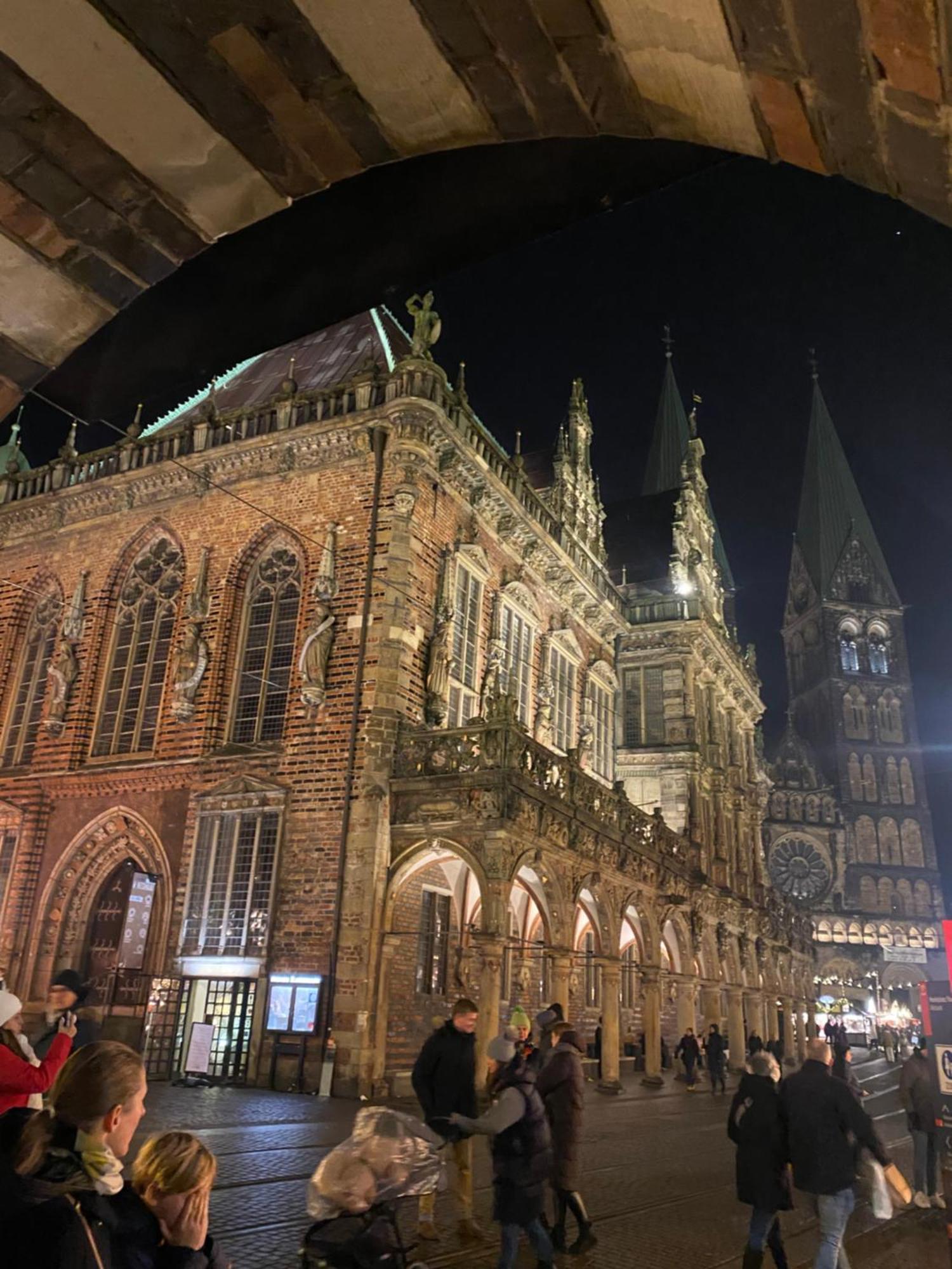BREUnter Dem Dach Mit Parkplatzアパートメント エクステリア 写真